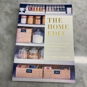 The Home Edit by Clea Shearer & Joanna Teplin